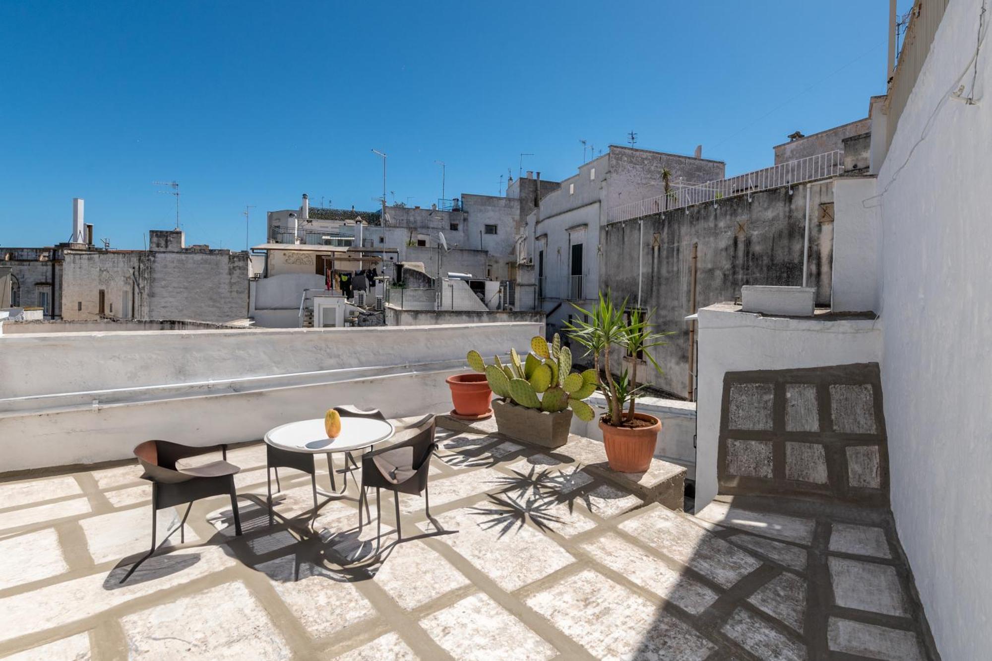 Sant Oronzo Palace Ostuni Exterior photo