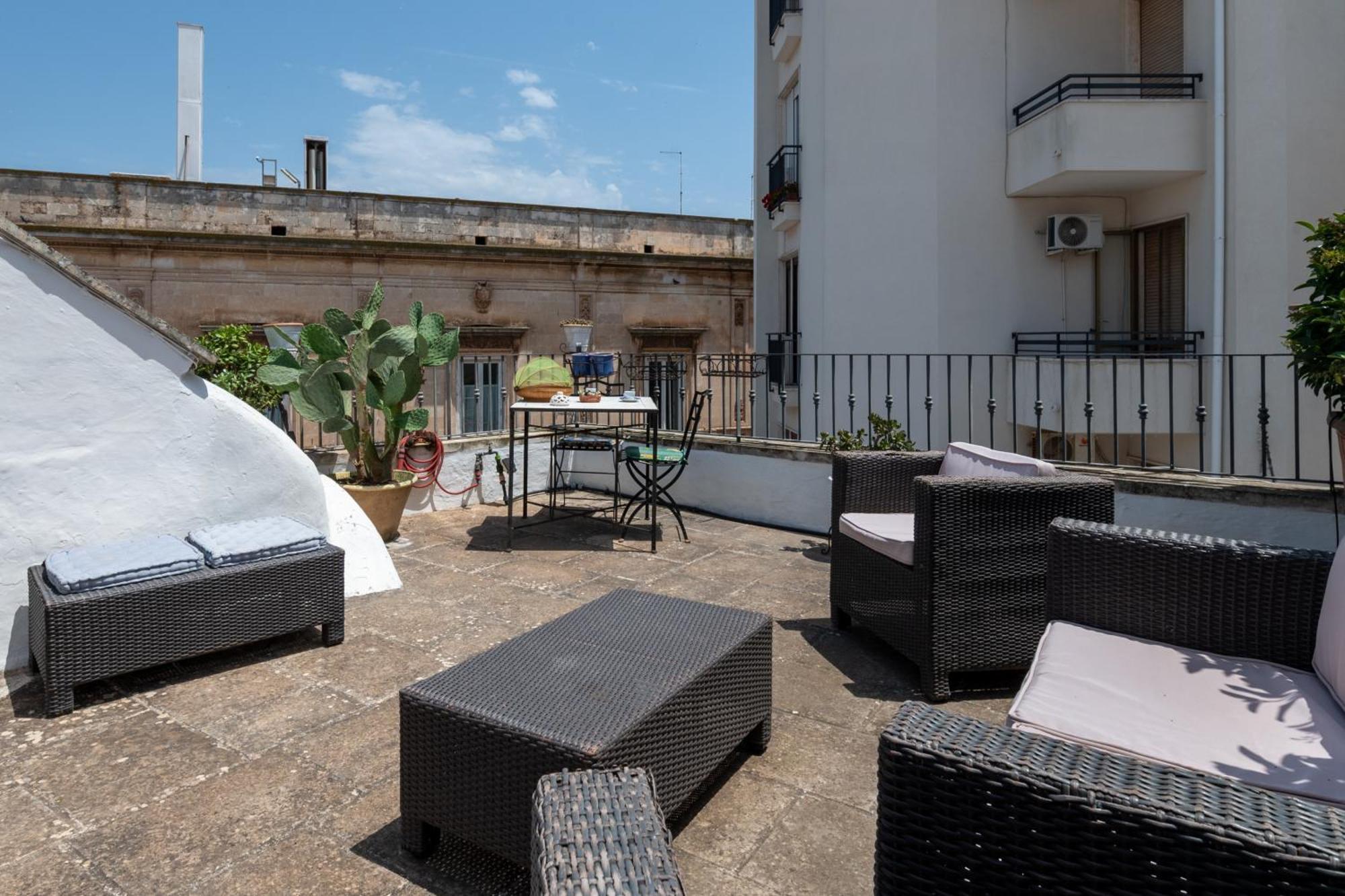 Sant Oronzo Palace Ostuni Exterior photo